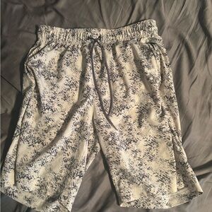 Under Armour Black and White Patterned Shorts